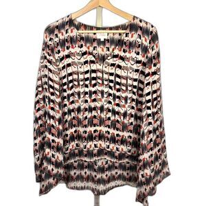 Parker Abstract Long Sleeve Blouse w/ Bell Sleeves and V- Neck, Size S, EUC